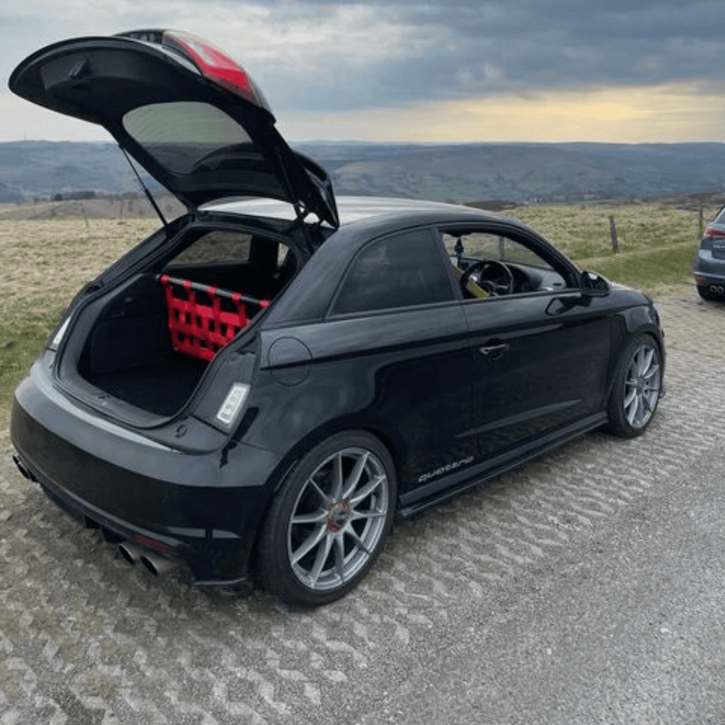 Audi A1 Strut Bar & Cargo Net Kit | S1 Interior Upgrade 8X