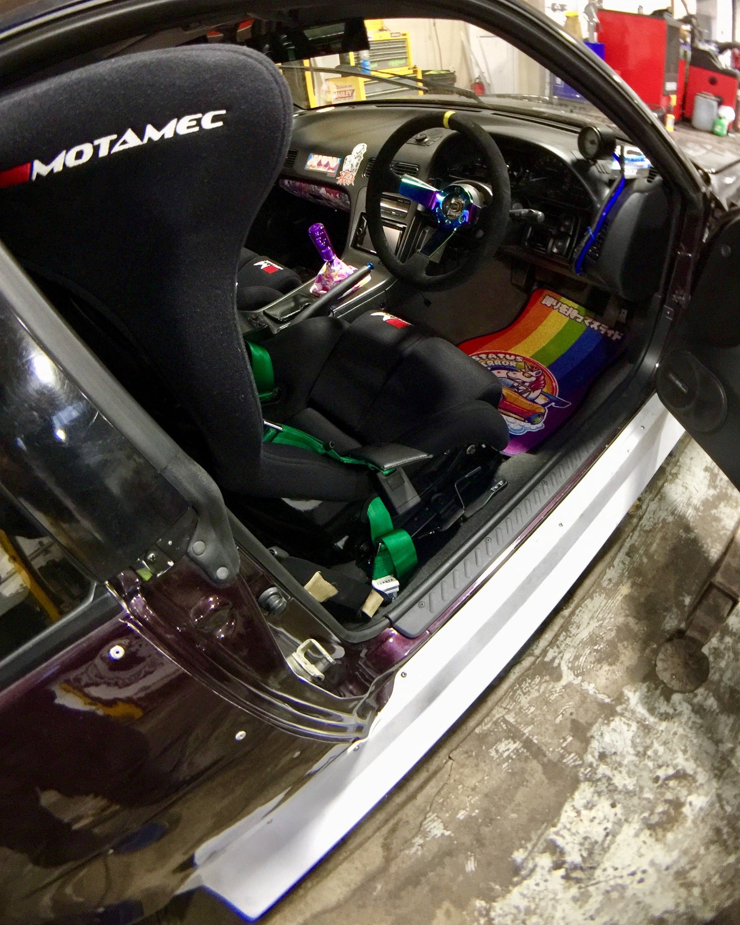 Tribal Black Universal Floor Mats – Set of 2 | Status Error